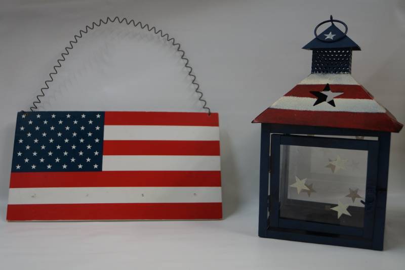 lot 368 image:  USA  House Decor