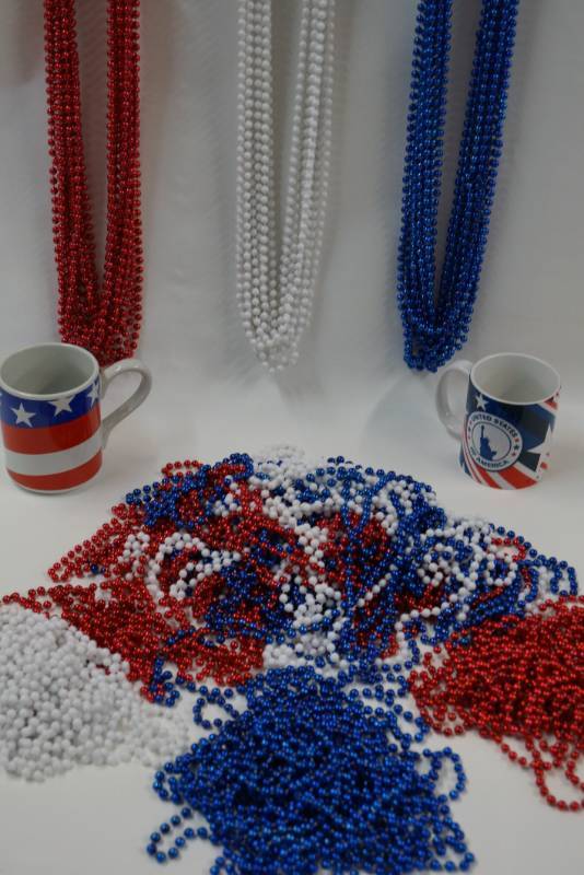 lot 372 image: Beads, Beads, and More Beads  Bonus
