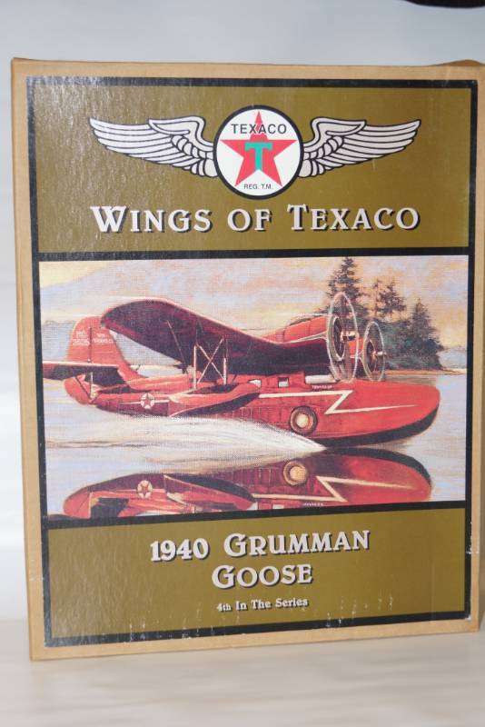 lot 394 image: New in Box  Wings of Texaco 1940 Grumman Goose  4th In Series