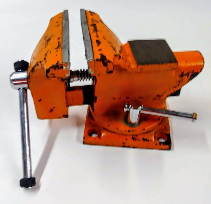 lot 463 image: Table Top Shop Vise