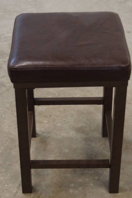 lot 498 image: Faux Leather Stool- Take A Load Off