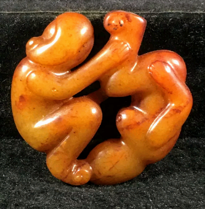 lot 658 image: Old China  Natural Jade  Hand-Carved Statue of Man and Woman