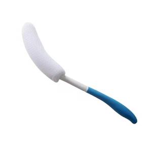 lot 20261 image: YF-ANEN Long Anti-Slip Curved Handle Bath Body Brush Bath Brush for Middle Aged, ElderlyPregnant Women Bath and Shower, 15.33 Inch