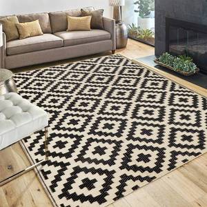 lot 1385 image: SAND MINE Reversible Mats, Plastic Straw Rug, Modern Area Rug, Large Floor Mat and Rug for Outdoors, RV, Patio, Deck, Beach, Camping (Black & Beige Lattice, 4 x 6, -3% to 5% Size Variance)