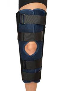 lot 6114 image: United Ortho 61018 3-Panel Knee Immobilizer, 18