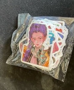 lot 12385 image: 60Pcs Kpop Demon Hunter Card Party Favors Decor X0041ZWCD