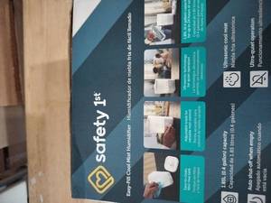 lot 1502 image: Sofety 1st Easy-Fill Cool Mist Humidifier 1.85L