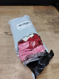 lot 14342 image: Red Pink White Balloon Decor Set Holiday Decorations