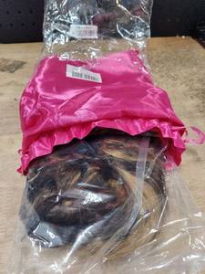 lot 14374 image: UVVUVV Honey Blonde Bob Wig Human Hair 13x4 Body Wave 427 Highlight Ombre HD Lace Front Wigs Human Hair Pre Plucked 14 Inch Glueless Bob Wigs for Women