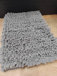 lot 14449 image: Yimobra Bathroom Rugs Non-Slip Washable �� Extra Soft & Absorbent Chenille Bath Mat, Quick-Dry Plush Shaggy Floor & Vanity Bath Rugs for Tub & Shower, Modern Home Decor Accessories, 24 x 17, Grey