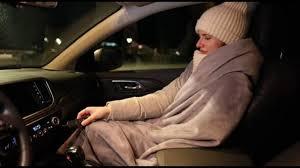 lot 2345 image: Riakrum 12V Heated Car Blanket 58 x 43 Brown X004VO40L7