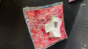 lot 10116 image: Bandanas