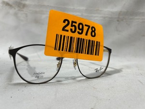 lot 25978 image: Ray Ban Sunglasses w Shade Covers