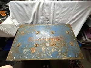 lot 26028 image: Metal Storage Chest