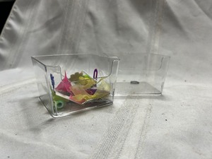 lot 26048 image: 2 Clear Organizers & Kids Hair Clips