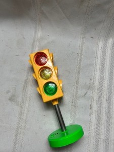lot 26056 image: Kids Stop Light