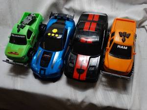 lot 26170 image: Lot of Misc. Toy Cars