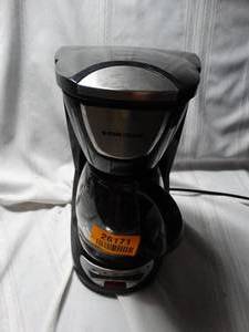 lot 26171 image: Black & Decker Coffee Maker