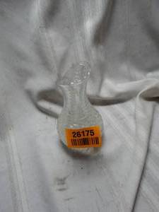 lot 26175 image: Vintage Glass Vase
