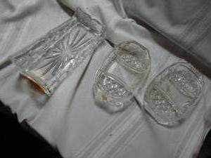 lot 26182 image: Lot of Misc. Vintage Glass Platters