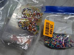 lot 26189 image: Lot of Misc. Beads