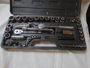 lot 26127 image: Socket Tool Set