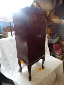 lot 26142 image: Beautiful Wooden Jewelry Cabinet