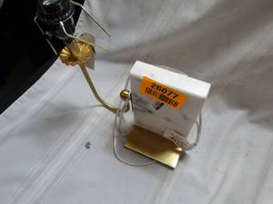 lot 26077 image: Vintage Marble and Bras Table Lamp