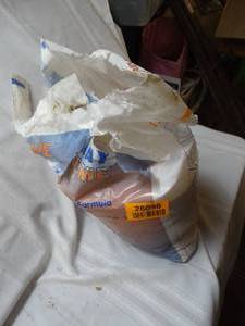 lot 26096 image: Bag of Ice Melt