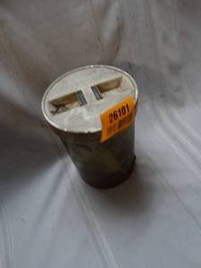 lot 26101 image: Plastic Canister