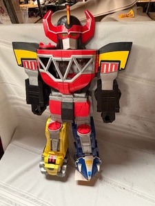 lot 25812 image: Imaginext Power Rangers Morohin Megazord