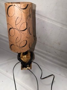 lot 25825 image: Deena China 24kt Gold Hand Decorated Lamp