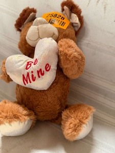 lot 25828 image: Be Mine Valentines Bear