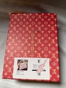 lot 25878 image: Louis Vuitton Monogram Box w White Purse