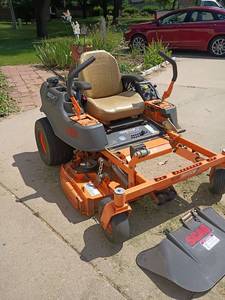 lot 890 image: Scag Freedom Zero turn mower with 48 deck and 350 hours