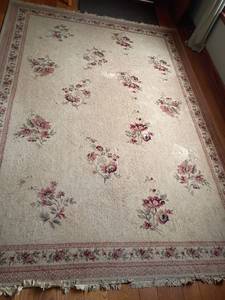 lot 932 image: Area Rug 6ft 7in. X 11ft    Matches lot #1241