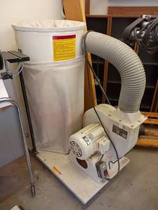 lot 1027 image: TWC. Dust Collector. Approximately 45 x 31 x 47