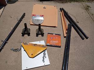 lot 1032 image: Targets with Target Stand
