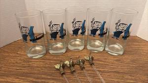 lot 1211 image: 5 Vintage Service Auto Drinking Glasses with 4 Bird Swizzle Sticks