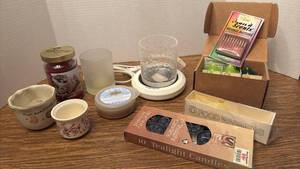lot 1222 image: Scented Candles and Home Fragrances - Incense Matches, Food Warmers, Wax Melts