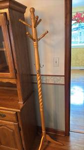 lot 1228 image: Wooden Coat Stand with Turned Central Pole and Multiple Hooks 71 inches tall