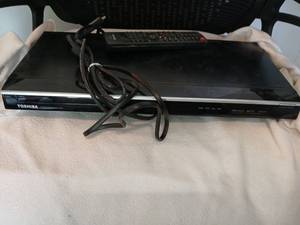 lot 1316 image: Dvd player with remote
