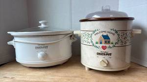 lot 1437 image: Rival Crock-Pot Stoneware Slow Cooker 2-Piece Lot Welcome Home