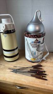lot 1455 image: Hershey Kisses Dessert Nesting Fondue. Missing  stand to warm. And Coffee Pump