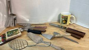 lot 1466 image: Kitchen Utensils, Cooking Tools and Accessories