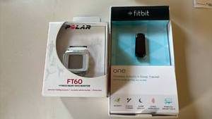 lot 1471 image: Polar FT60 Fitness Heart Rate Monitor and Fitbit One Wireless Activity Sleep Tracker Lot
