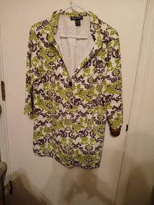 lot 1551 image: Womens  clothes