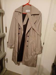 lot 1553 image: Womens clothes