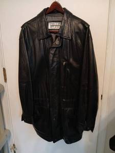 lot 1556 image: Mens clothing jacket and vest