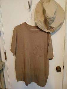 lot 1562 image: Mens Clothing, T Shirt with Hat, sweatshirt, and Jacket